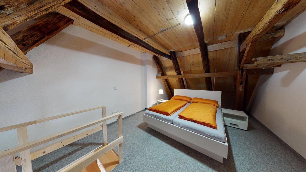 Karl V - Geschichte Leben Im Herzen Der Altstadt Schwäbisch Hall Exterior photo